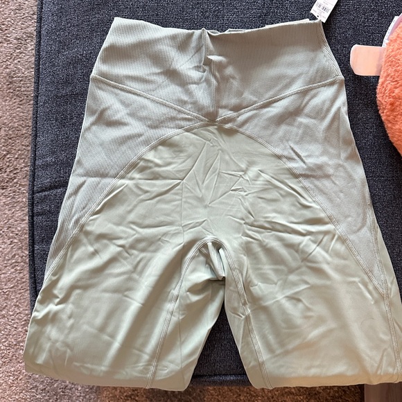 Offline Super Hi Rise Workout Legging Ribbed Green - Picture 4 of 5